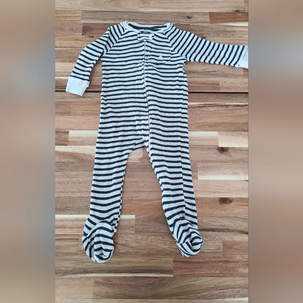Baby‎ gap Girl Boy sleeper 6-9 Months